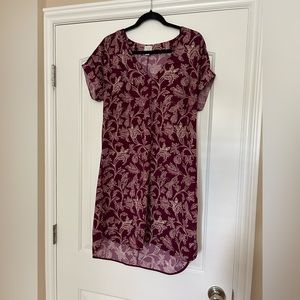 A new day burgundy women’s dress. Size M.